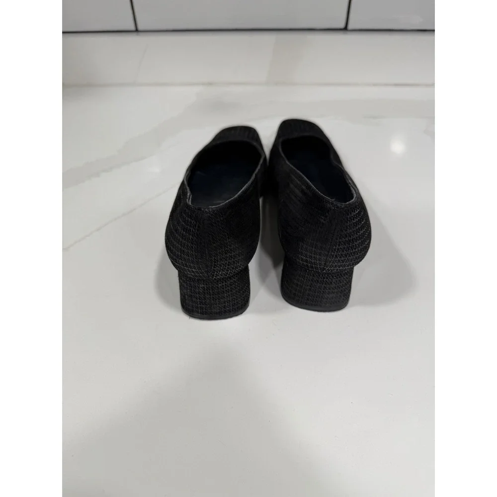 Stuart Weitzman Black Textured Square Toe Block‎ Heel Pumps 8.5B 4W 67060 Spain